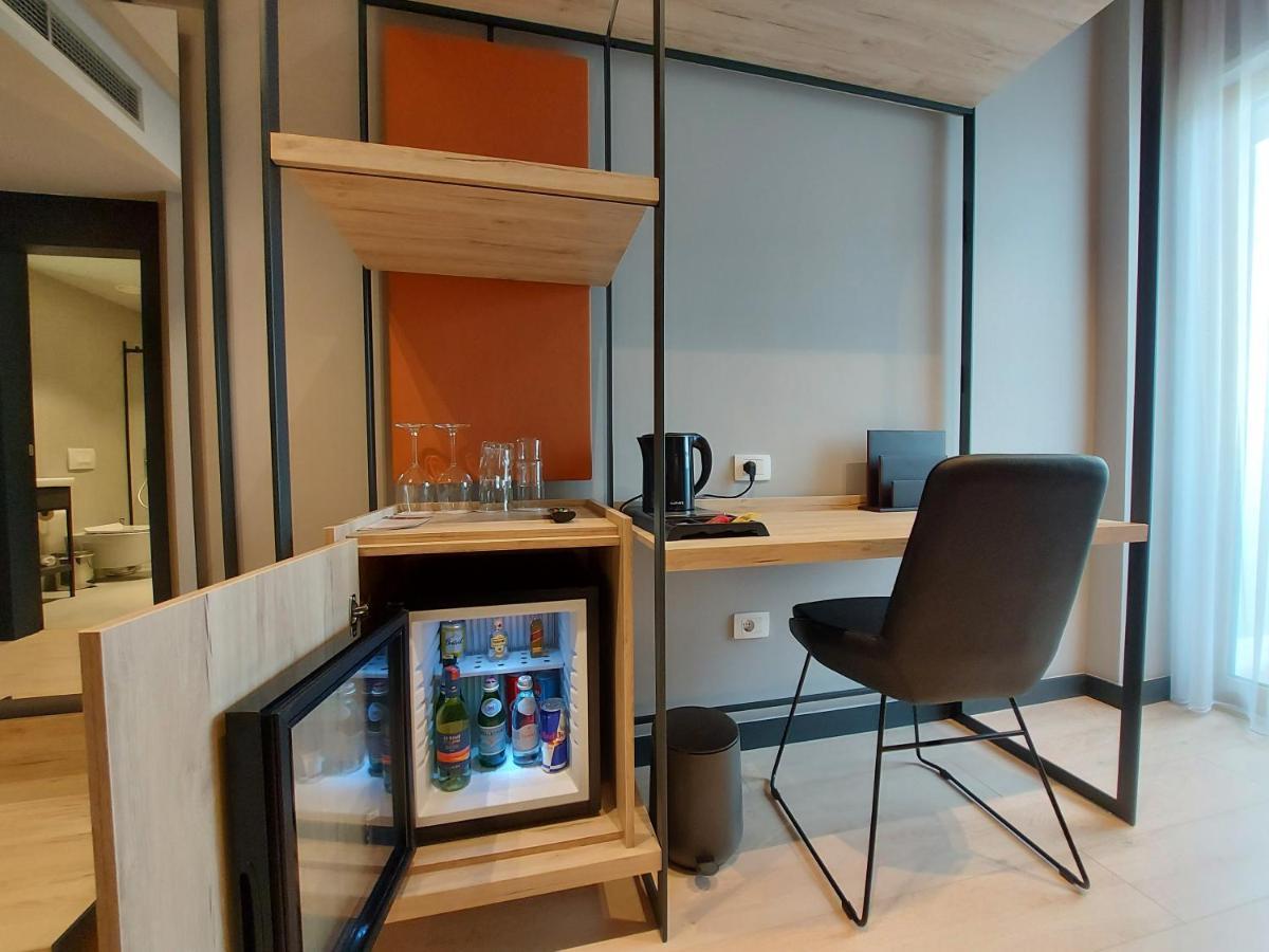 Mulaj Hotel Тирана Екстериор снимка