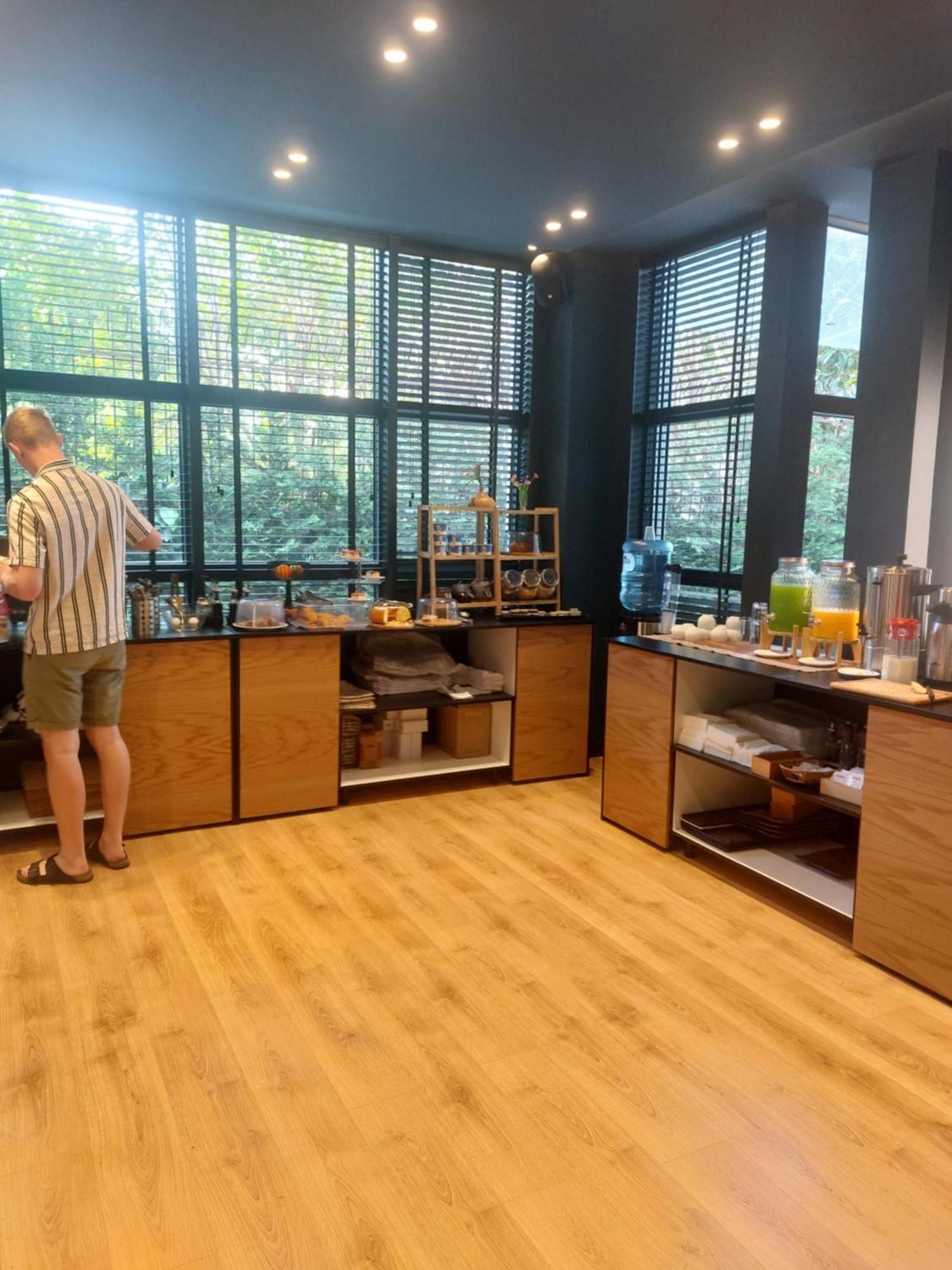 Mulaj Hotel Тирана Екстериор снимка